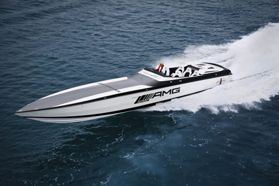 mercedes-amg-marauder-cigarette-boat-1.jpg