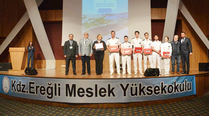 meslek-yuksekokullari-denizcilik-programlari-vii.-ogrenci-calistayi-sona-erdi_2.jpg