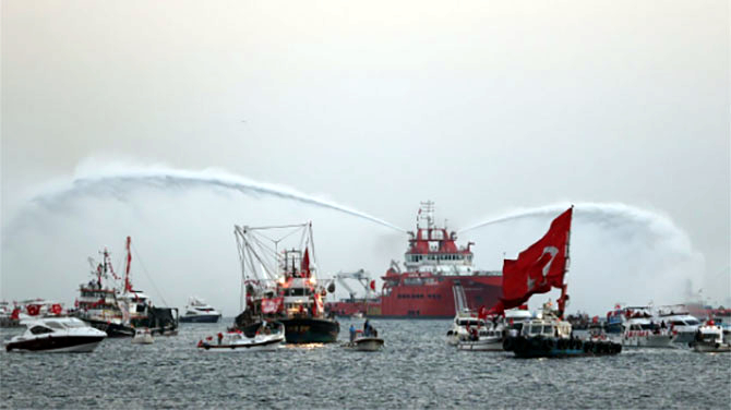 miting_denizci1.jpg miting_denizci1.jpg