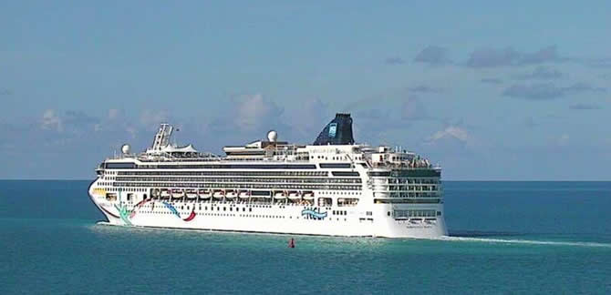 norwegian_dawn_ship_3.jpg norwegian_dawn_ship_3.jpg