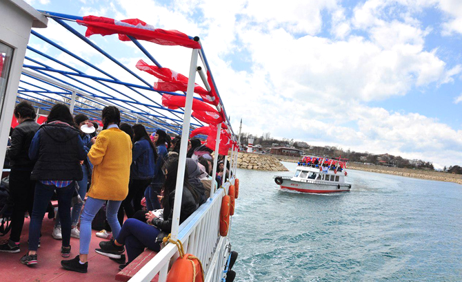 ogrencilere_tekne_gezisi_2.jpg