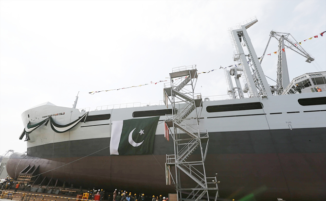 pakistan_gemi1.jpg pakistan_gemi1.jpg