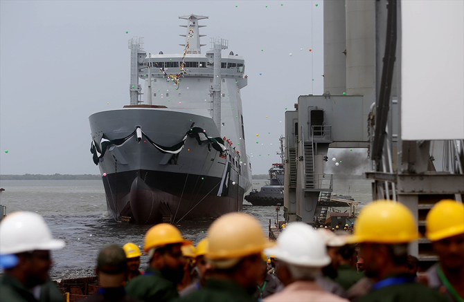 pakistan_gemi10.jpg pakistan_gemi10.jpg