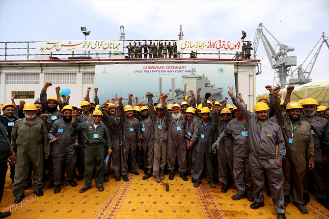 pakistan_gemi16.jpg pakistan_gemi16.jpg