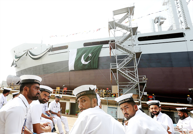 pakistan_gemi2.jpg pakistan_gemi2.jpg