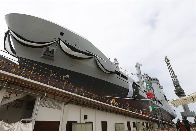 pakistan_gemi4.jpg pakistan_gemi4.jpg