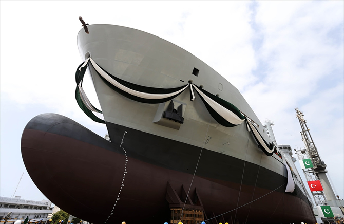 pakistan_gemi5.jpg pakistan_gemi5.jpg