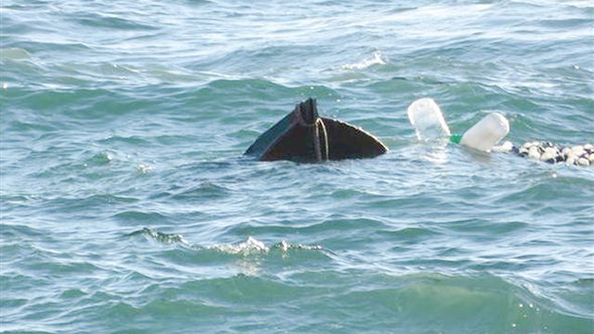 pendik-sahilde-balikci-teknesi-batti_2.jpg pendik-sahilde-balikci-teknesi-batti_2.jpg