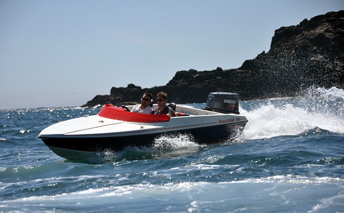 phantom.jpg phantom.jpg