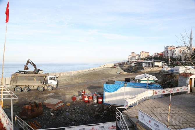 rizede-bati-park-projesi-dolgu-calismalari-devam-ediyor_4.jpg