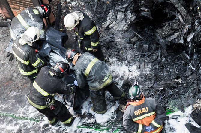 roger-2.jpg roger-2.jpg