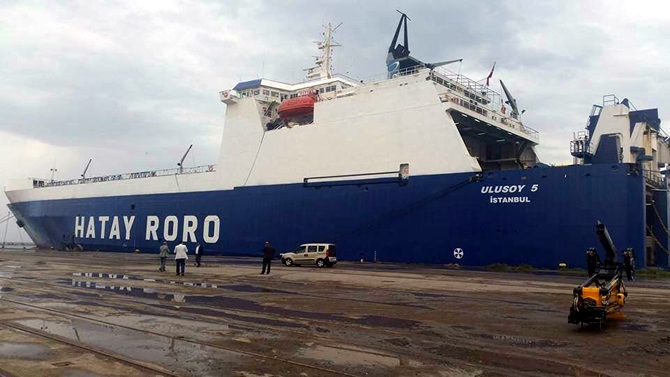 roro-002.jpg roro-002.jpg