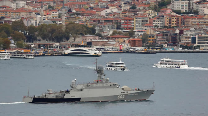 rus-fuze-gemileri-istanbul-bogazi-ndan-gecti-7748120.jpeg rus-fuze-gemileri-istanbul-bogazi-ndan-gecti-7748120.jpeg
