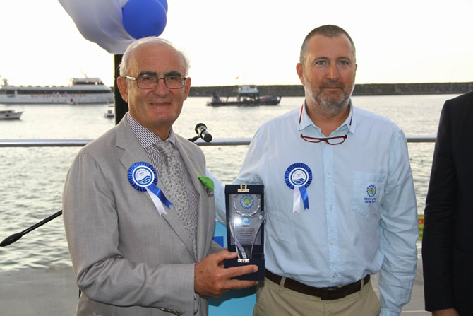 samsun_mavi_bayrak1.jpg samsun_mavi_bayrak1.jpg