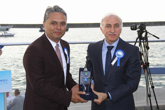 samsun_mavi_bayrak2.jpg samsun_mavi_bayrak2.jpg