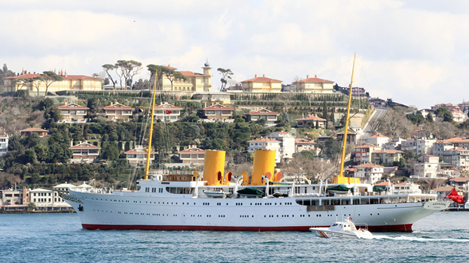 savarona-1-001.jpg savarona-1-001.jpg