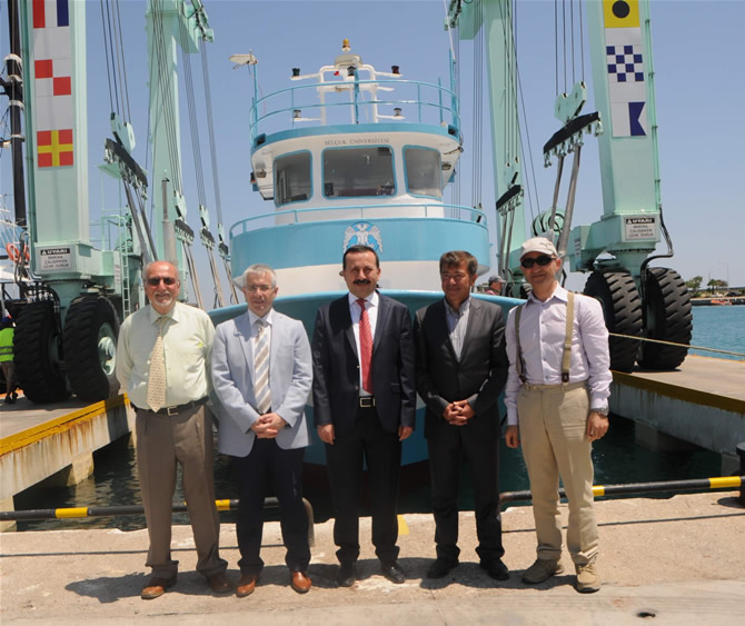 selcuk16.jpg selcuk16.jpg