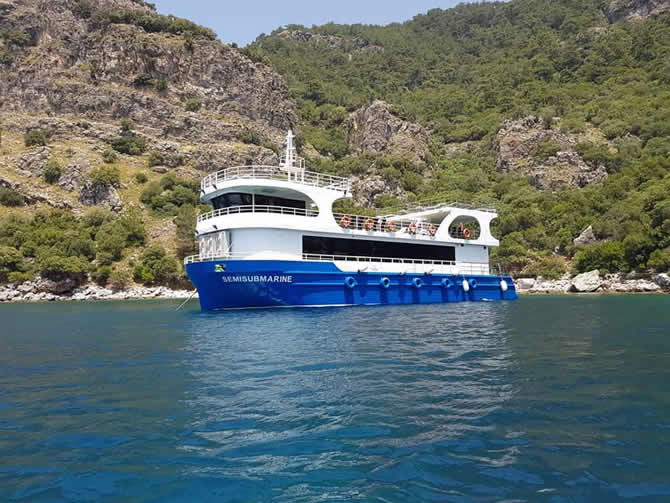 semisub3.jpg semisub3.jpg