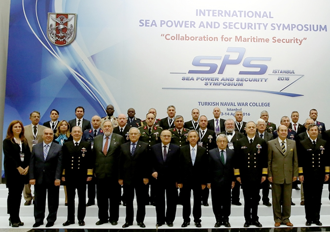 sempozyum_b.jpg sempozyum_b.jpg