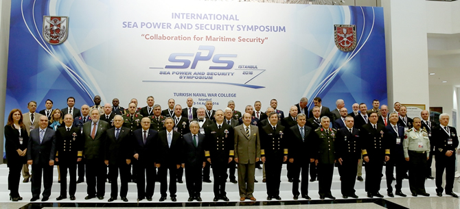 sempozyum_bbb.jpg sempozyum_bbb.jpg