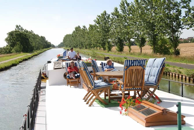 setur4-001.jpg setur4-001.jpg