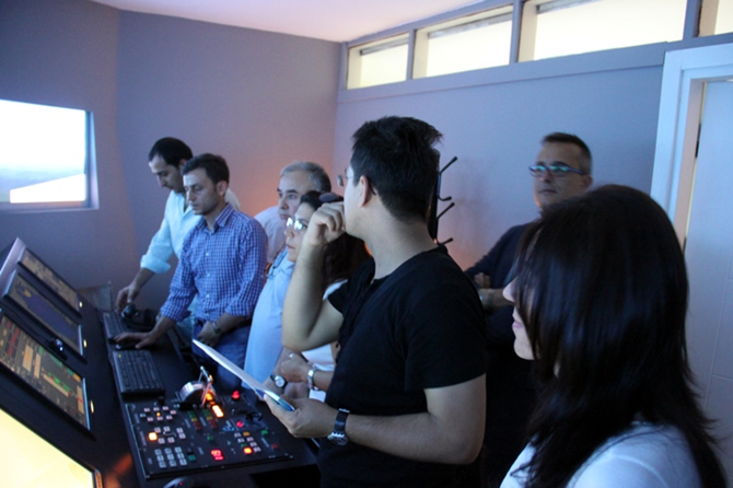 simulator.jpg simulator.jpg