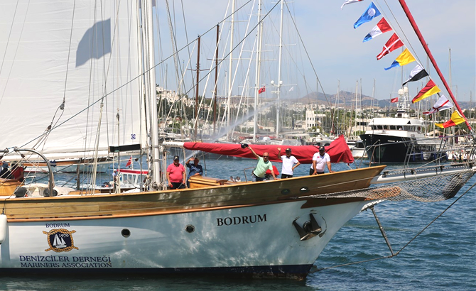 sts_bodrum_okul_gemisi_5.jpg
