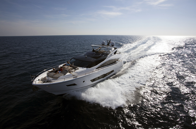 sunseeker_86_yacht_.jpg