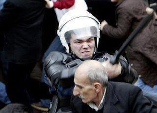 taksim2.jpg taksim2.jpg