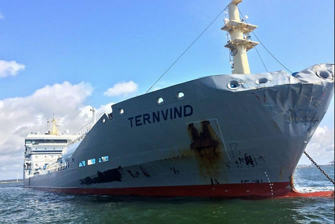 ternvind_ship_01.jpg ternvind_ship_01.jpg