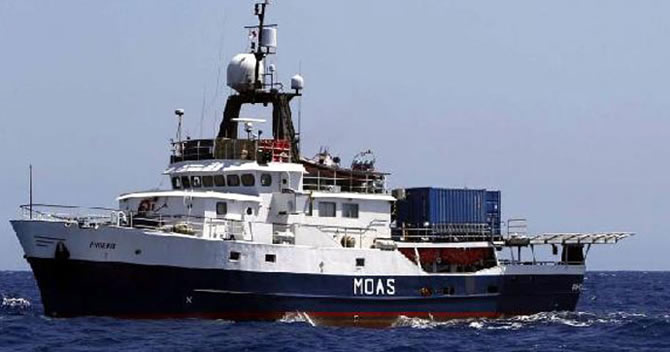 topaz3-002.jpg topaz3-002.jpg