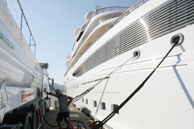 topaz4.jpg topaz4.jpg