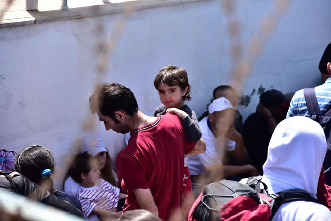 tsk_sahil_guvenlik_oparasyon_deniz_haber_ajansi_06.jpg tsk_sahil_guvenlik_oparasyon_deniz_haber_ajansi_06.jpg