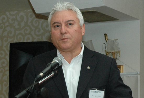uguray_akinci.jpg