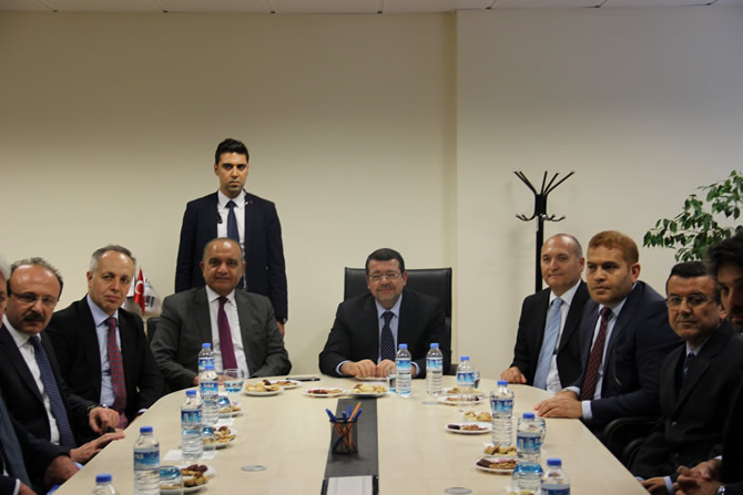 urdun_bakan_iskenderun1.jpg urdun_bakan_iskenderun1.jpg