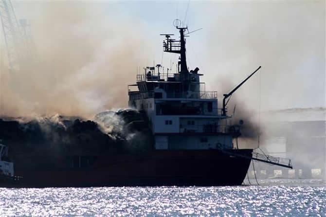 yangin1-011.jpg yangin1-011.jpg