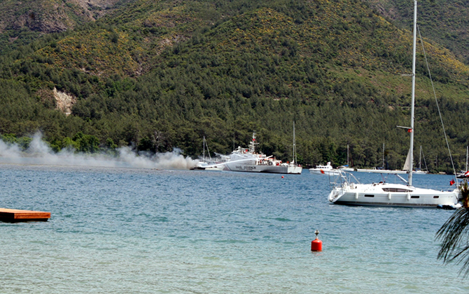 yangin1-012.jpg yangin1-012.jpg