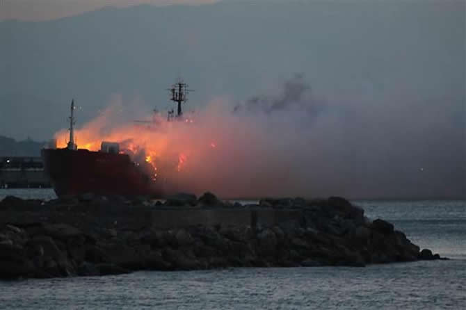 yangin7-003.jpg yangin7-003.jpg