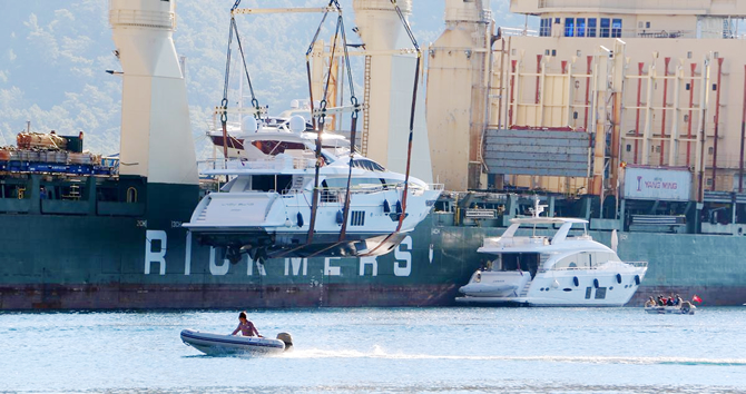 yat2-020.jpg yat2-020.jpg