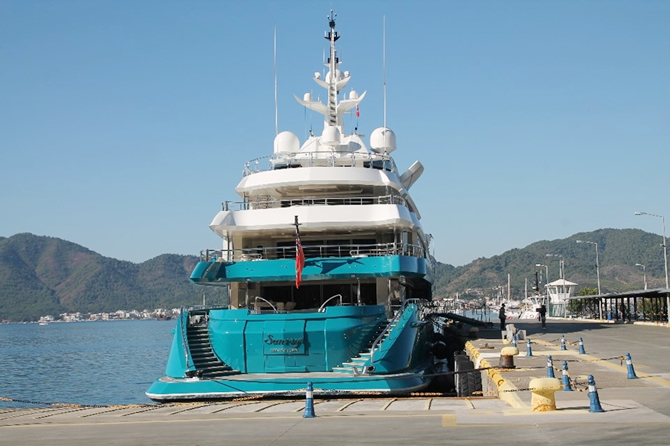 yat_3-001.jpg yat_3-001.jpg