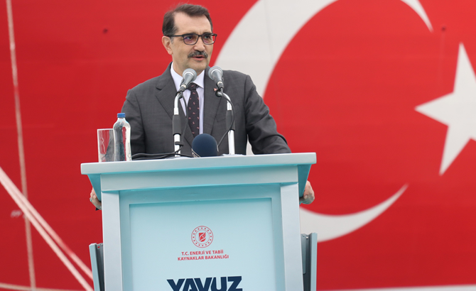 yavuz_akdenize_ugurlandi_1.jpg