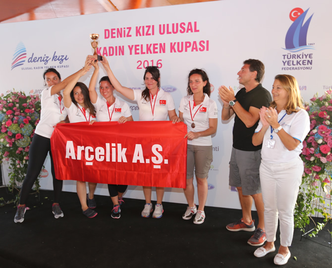 yelken_kadin5.jpg yelken_kadin5.jpg