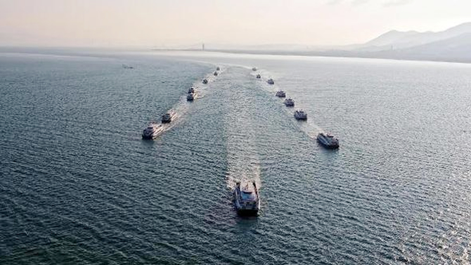 yeni_yolcu_gemileri_1.jpg yeni_yolcu_gemileri_1.jpg