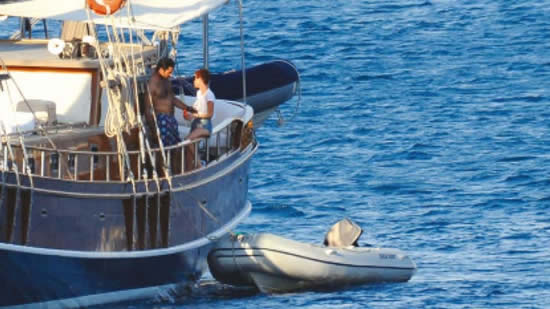 yenisevgili.jpg yenisevgili.jpg