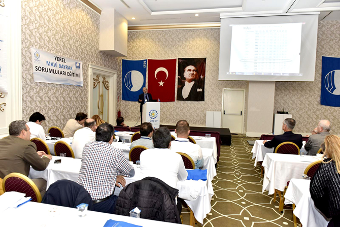 yerel-mavi-bayrak-sorumlularina-yonelik-seminer-duzenlendi_3.jpg yerel-mavi-bayrak-sorumlularina-yonelik-seminer-duzenlendi_3.jpg