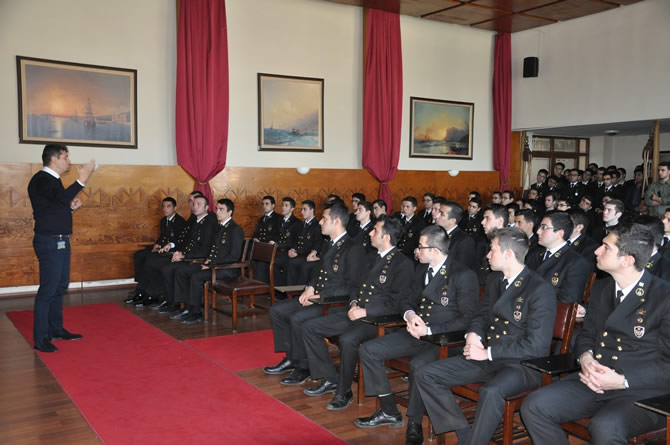 zenith.jpg zenith.jpg